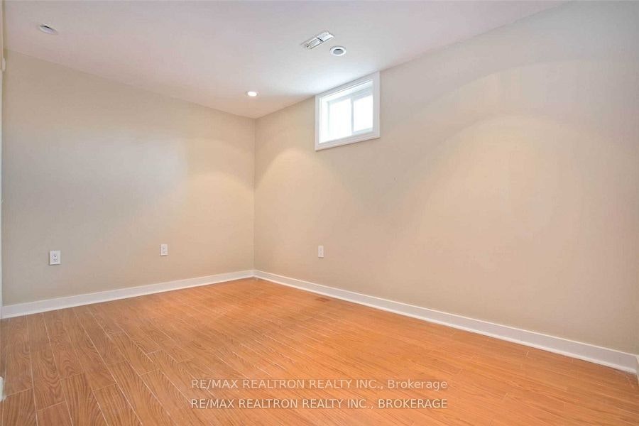 Lower-2 Callahan Road, Markham, ON, L3R 2K1 - 9