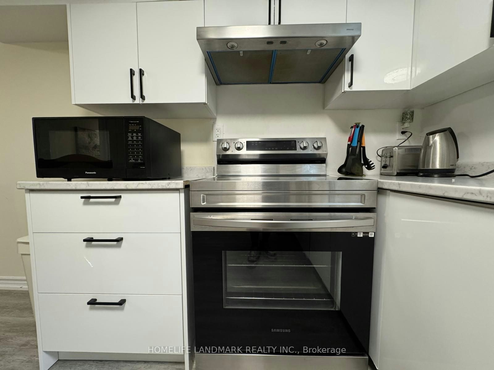 Lower-50 Addison Street, Richmond Hill, ON, L4C 7L8 - 12