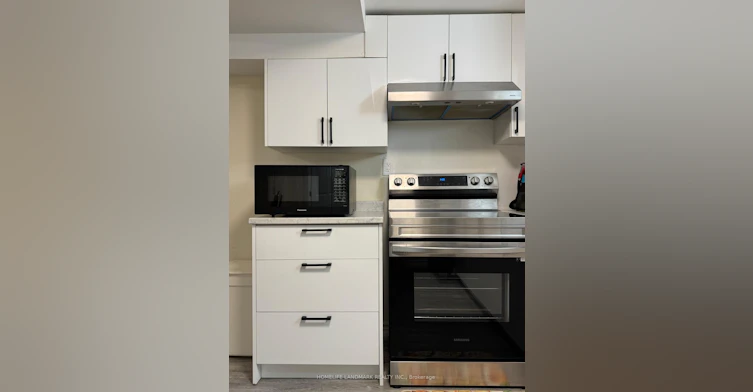 Lower-50 Addison Street, Richmond Hill, ON, L4C 7L8 - 11