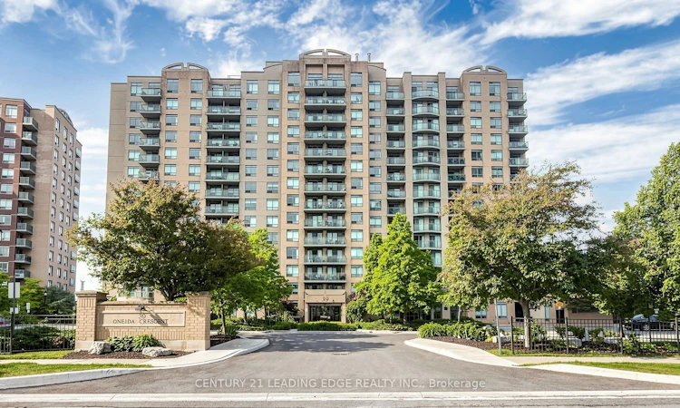 212-39 Oneida Crescent