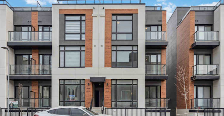 1215-8 David Eyer Road, Richmond Hill, ON, L4S 0N3 - 2