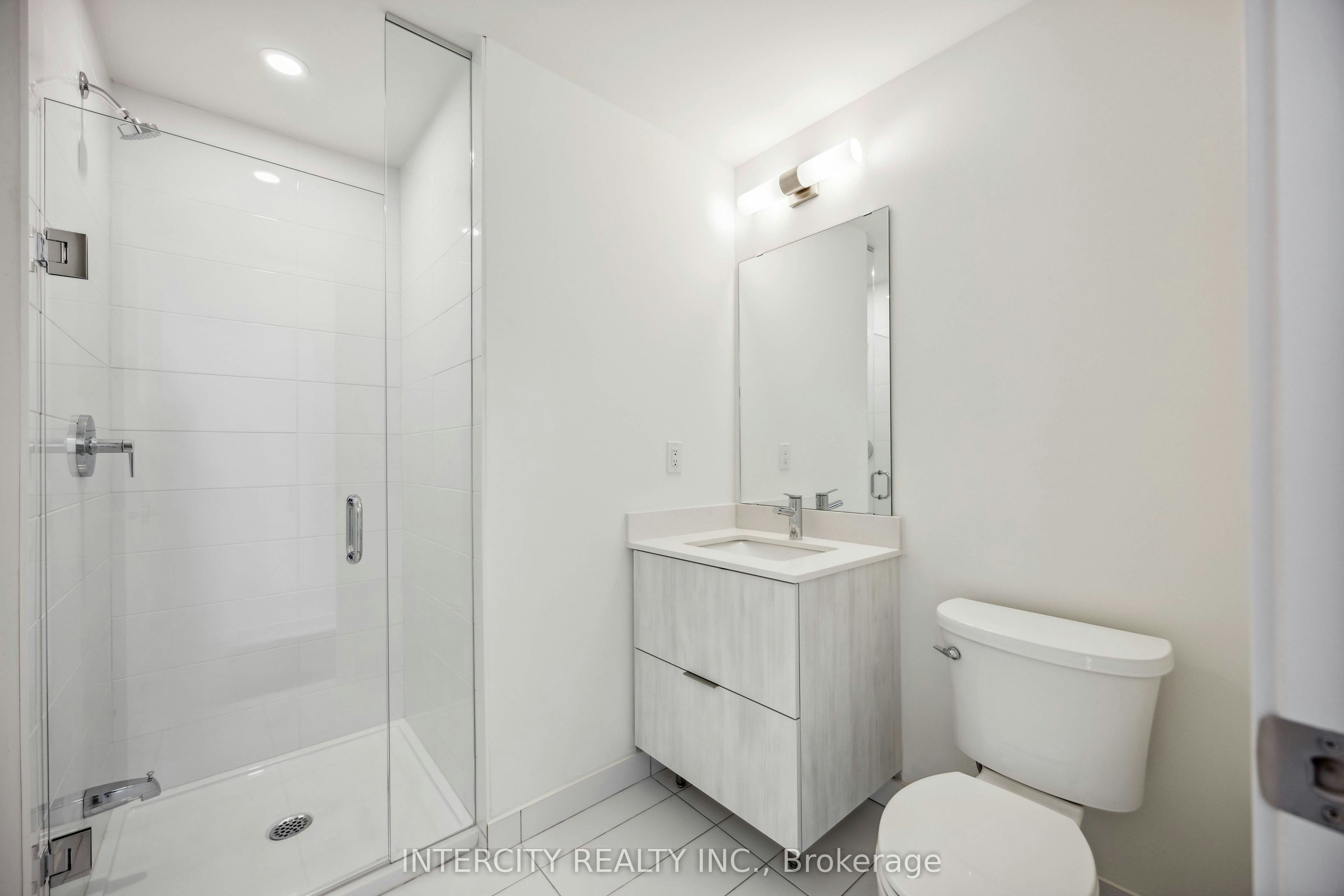 1215-8 David Eyer Road, Richmond Hill, ON, L4S 0N3 - 22