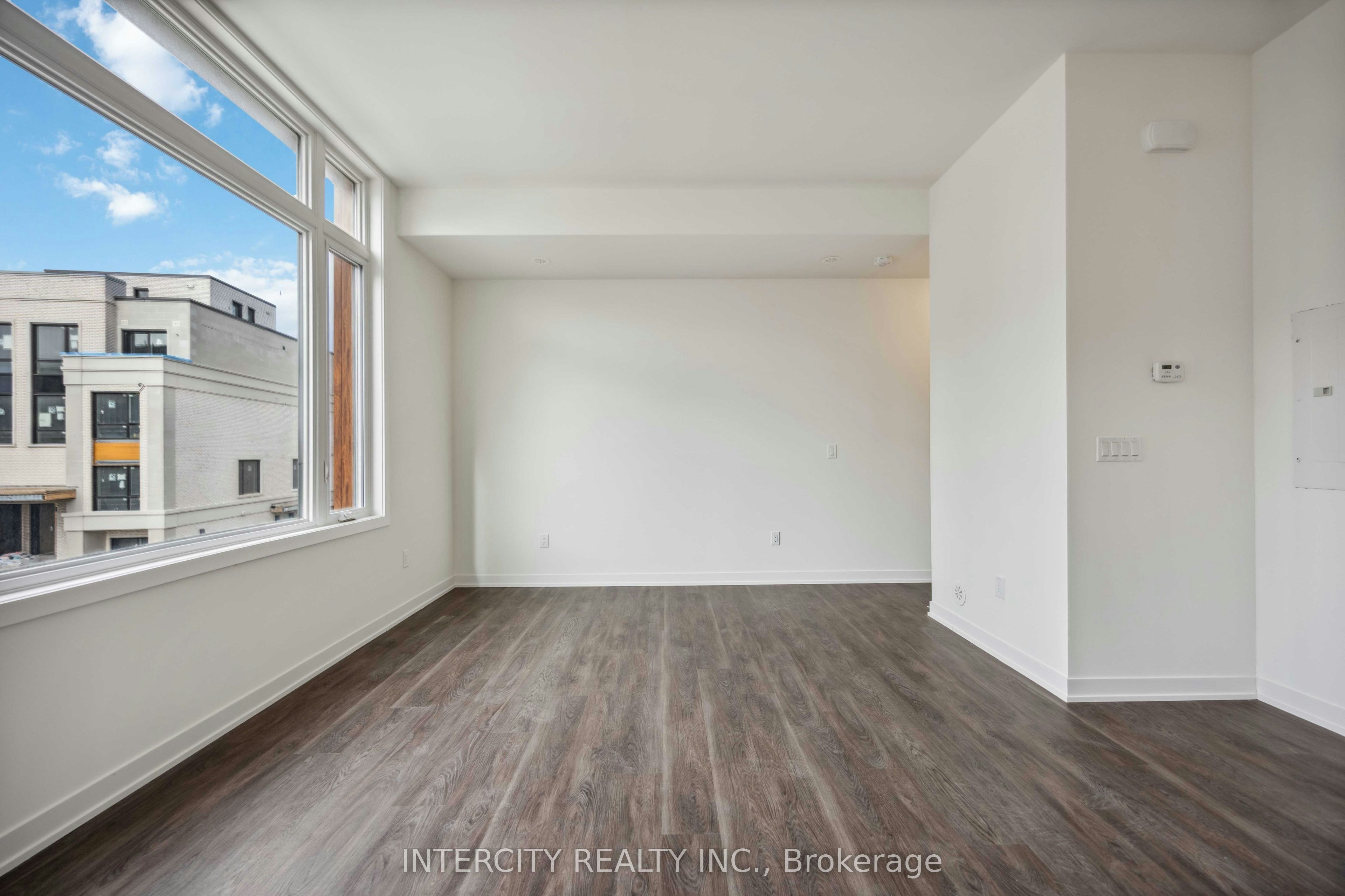 1215-8 David Eyer Road, Richmond Hill, ON, L4S 0N3 - 14
