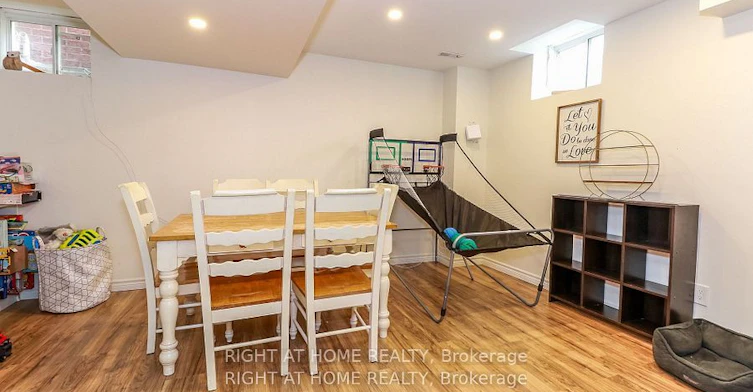 95 Collier Crescent, Essa, ON, L0M 1B5 - 22