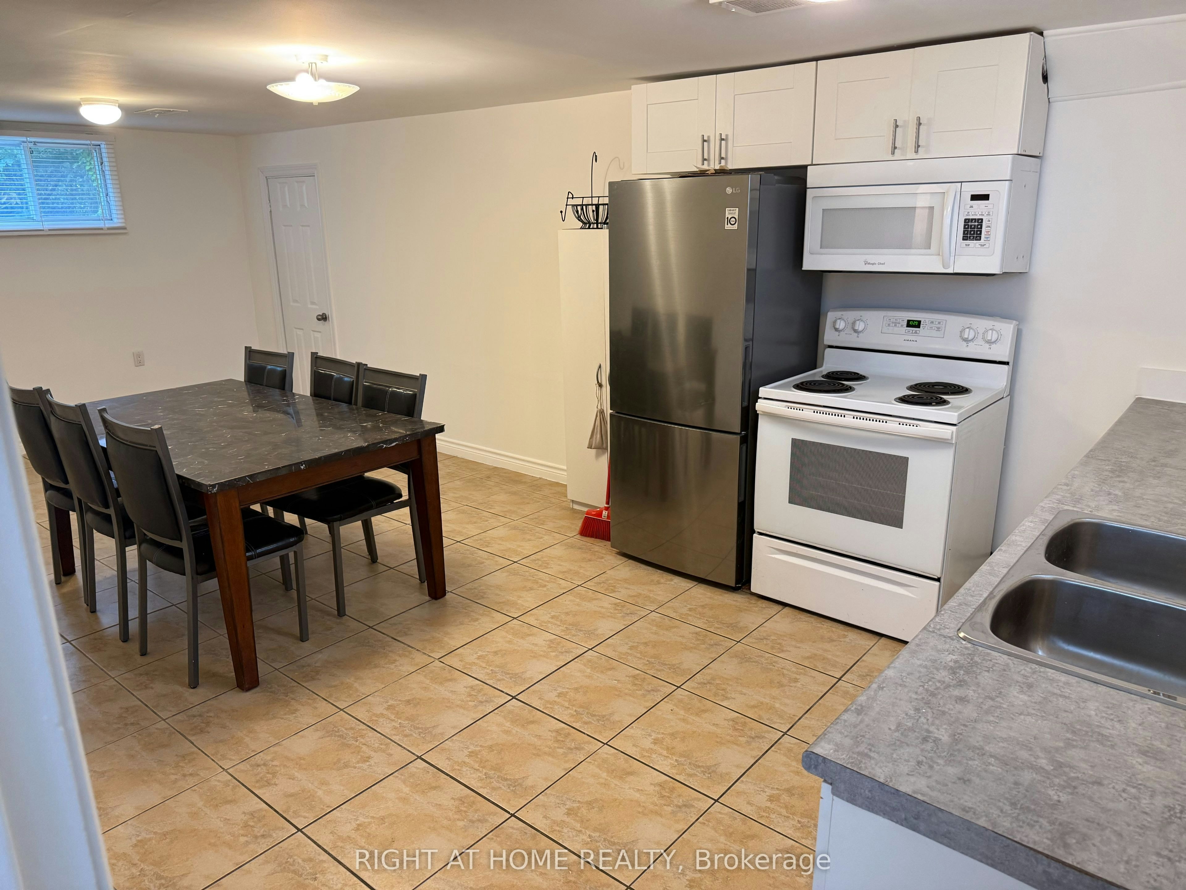 24 Morgan Avenue, Markham, ON, L3T 1R1