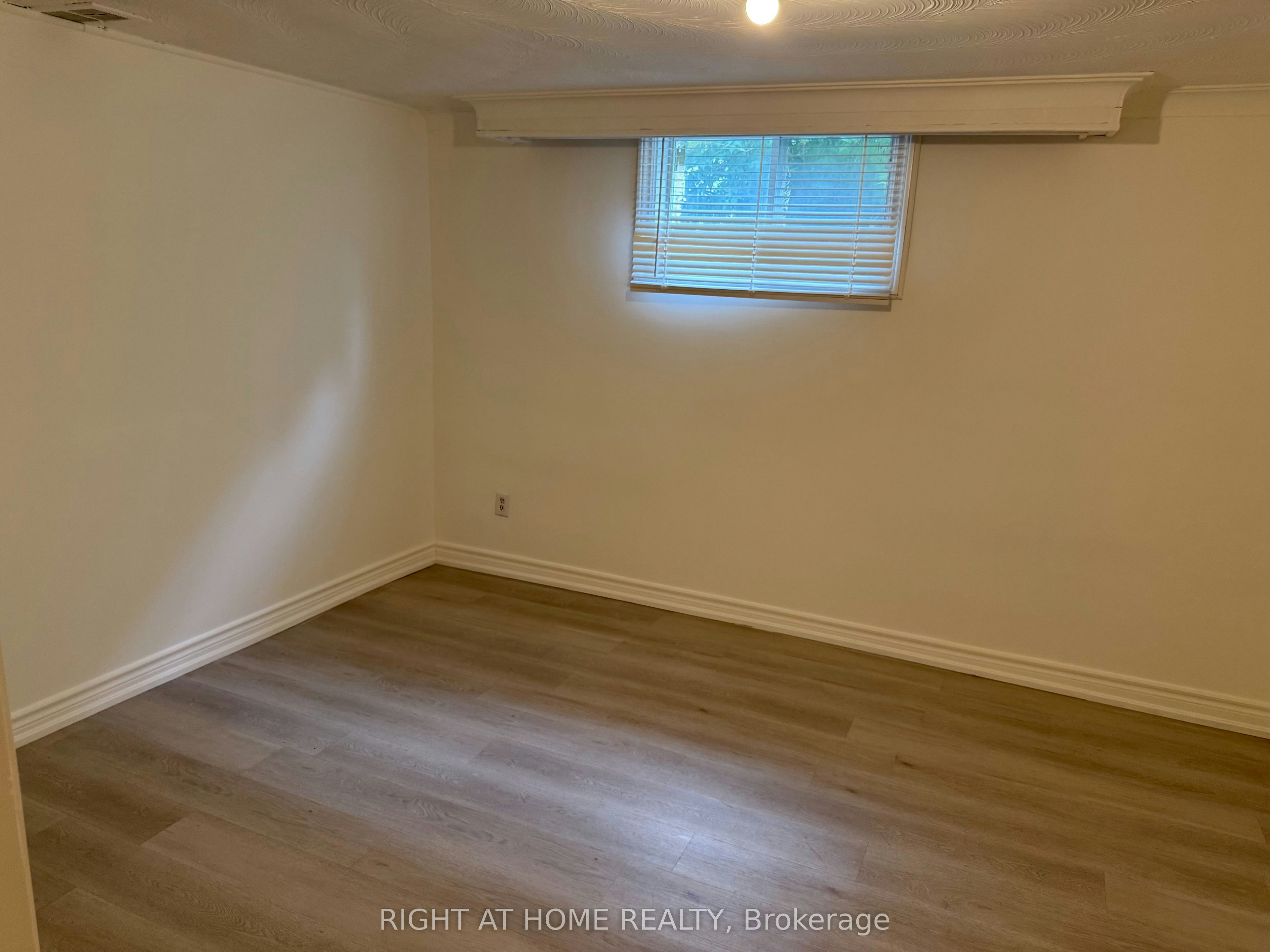 24 Morgan Avenue, Markham, ON, L3T 1R1 - 6