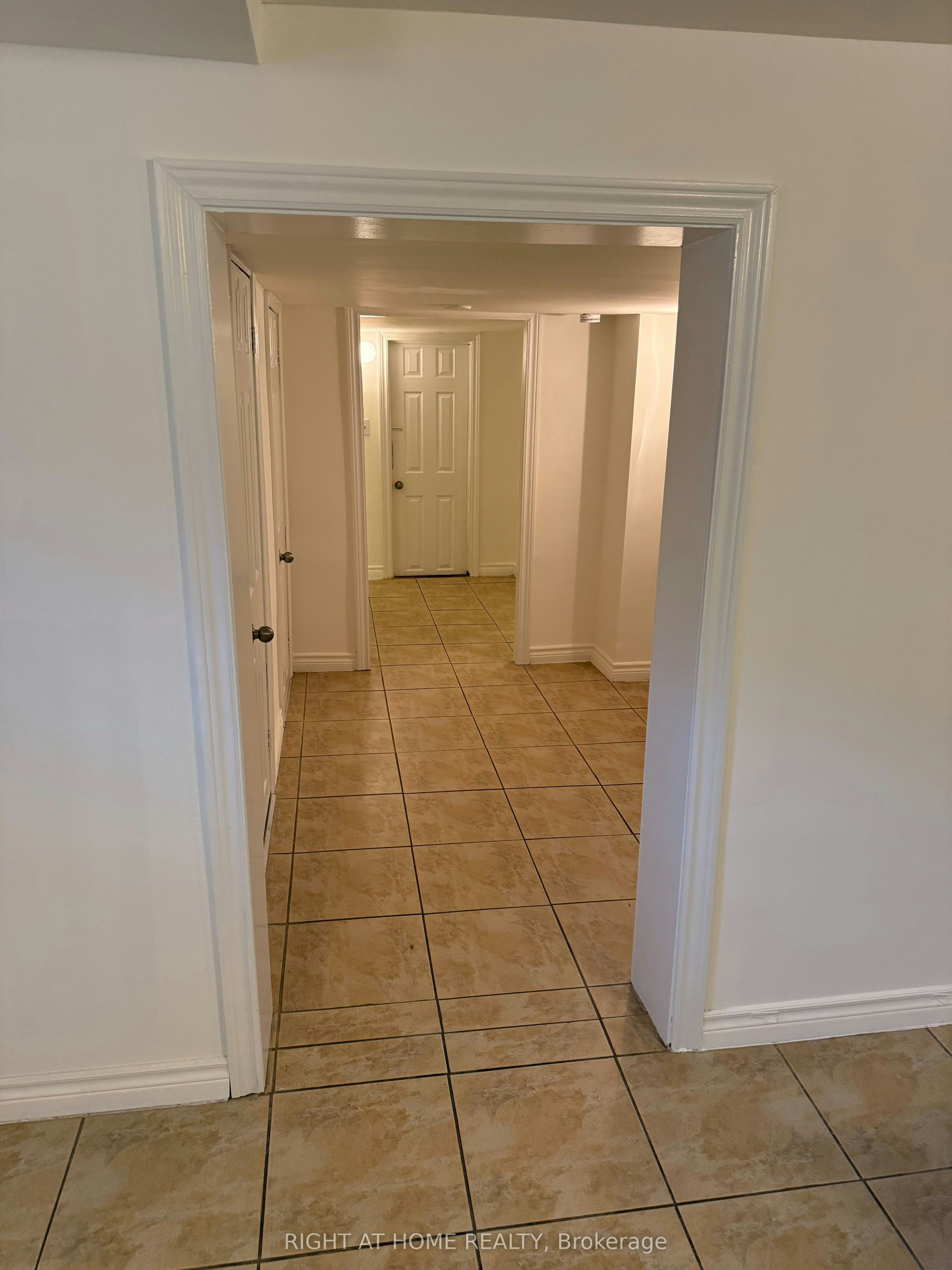 24 Morgan Avenue, Markham, ON, L3T 1R1 - 8
