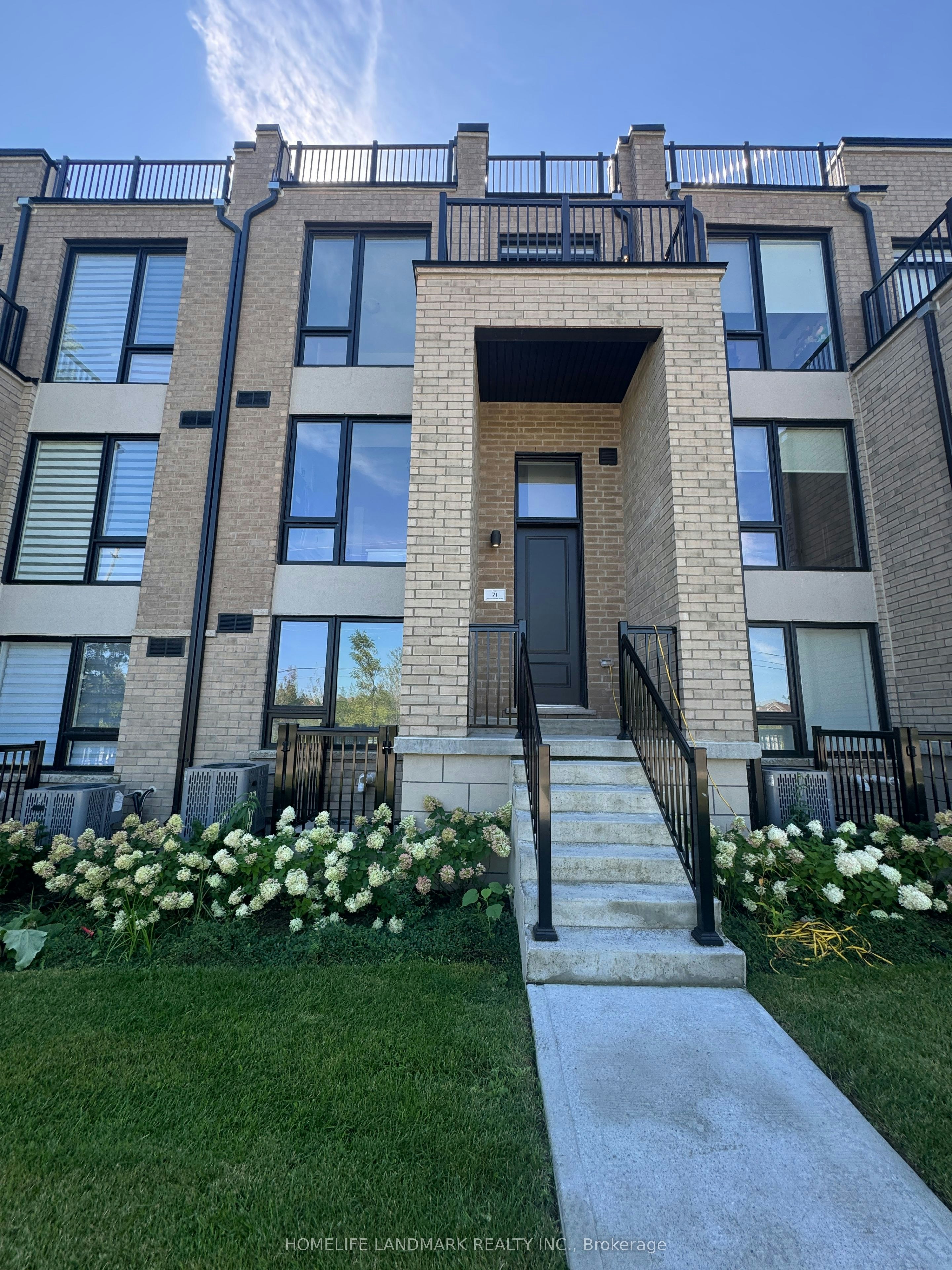 71 Jefferson Side Road, Richmond Hill, ON, L4E 1M1