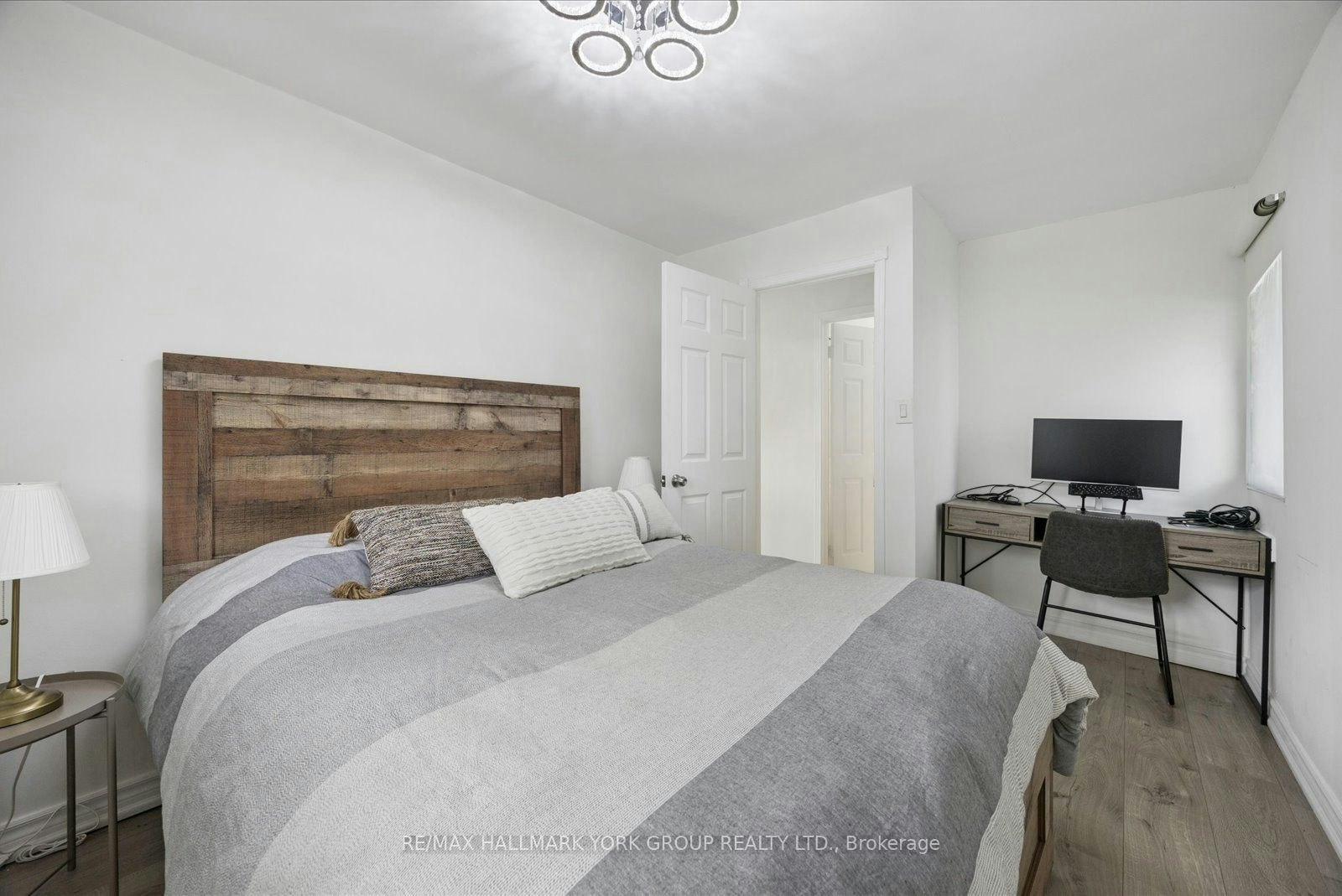 44 Glenview Avenue, Georgina, ON, L0E 1N0 - 23
