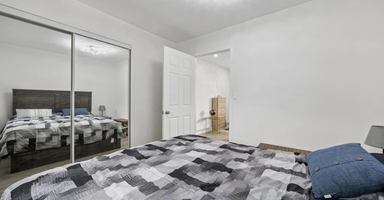 44 Glenview Avenue, Georgina, ON, L0E 1N0 - 18