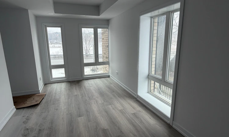 301-5 Bancroft Lane