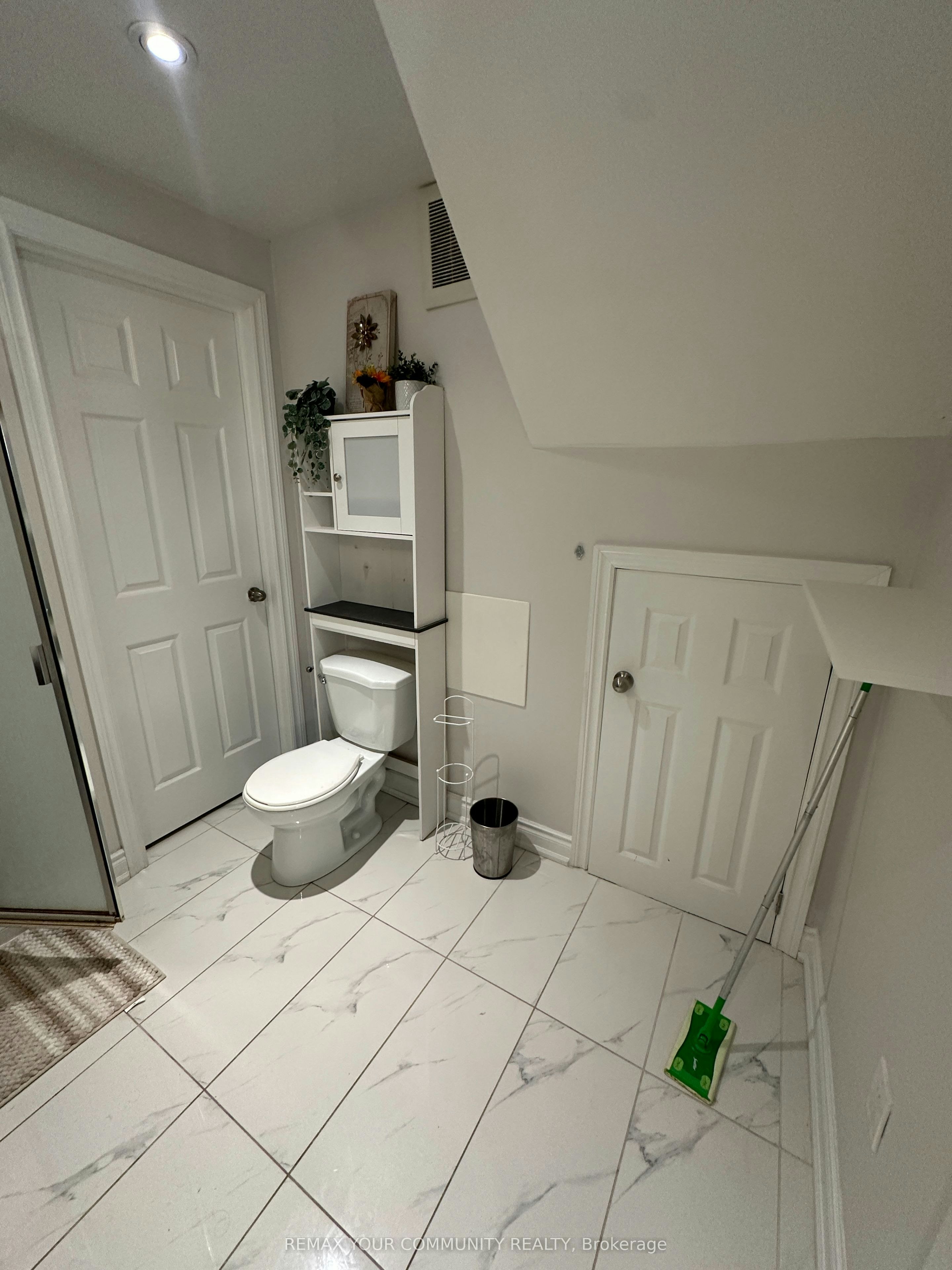 Lower-9 Allysum Court, Richmond Hill, ON, L4E 4M7 - 26