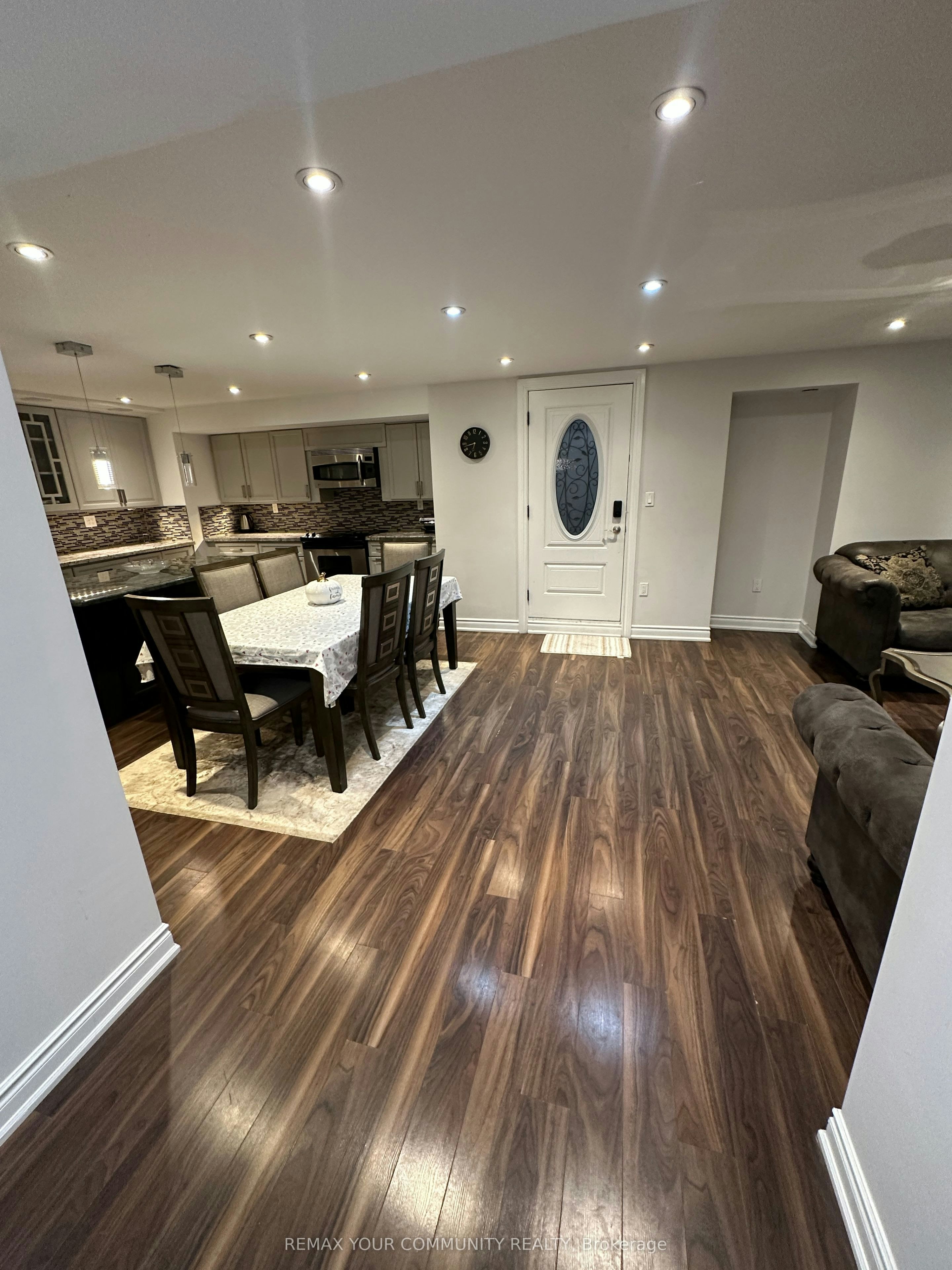 Lower-9 Allysum Court, Richmond Hill, ON, L4E 4M7 - 8