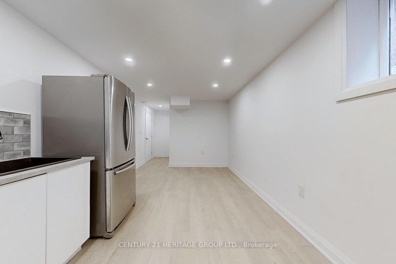 Basement-50 Ken Bishop Way, Newmarket, ON, L3X 3J6 - 3