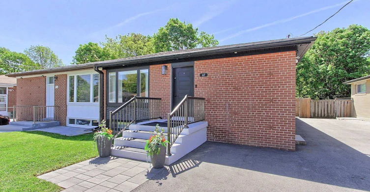 Main Floor w/o basement-67 Davis Road, Aurora, ON, L4G 2B4