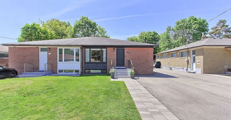 Main Floor w/o basement-67 Davis Road, Aurora, ON, L4G 2B4 - 2