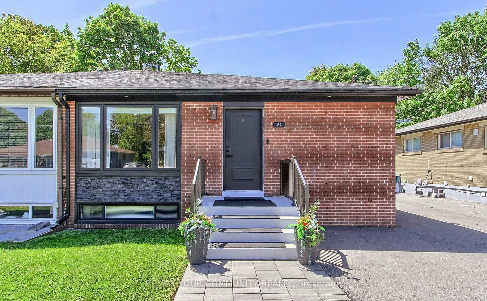 Main Floor w/o basement-67 Davis Road, Aurora, ON, L4G 2B4 - 3