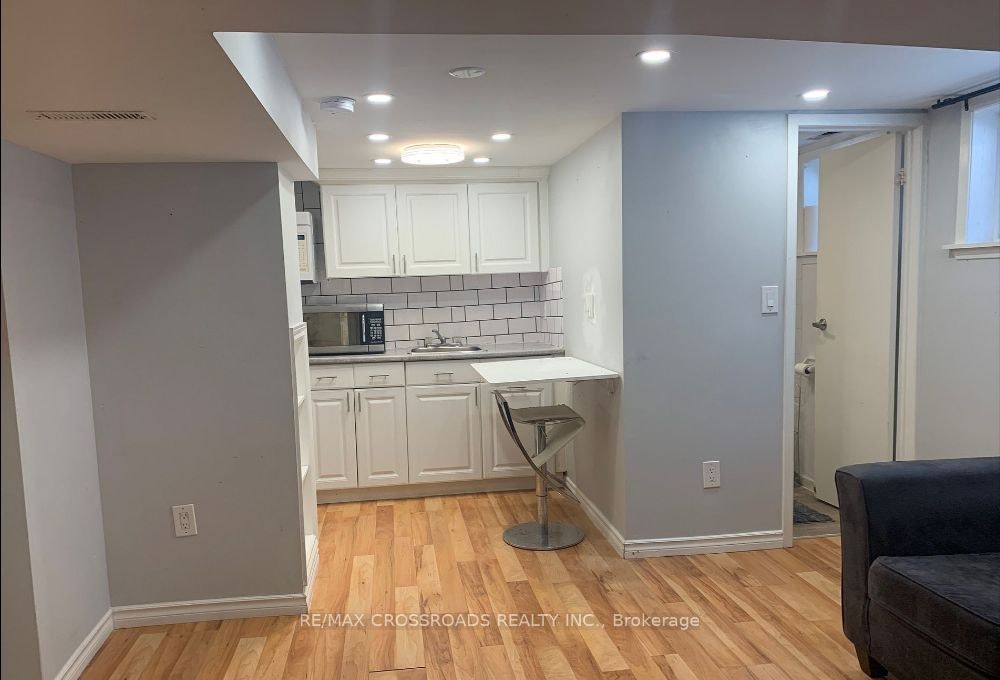 3-128 Major Mackenzie Drive E, Richmond Hill, ON, L4C 1H1 - 3