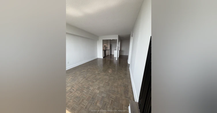 513-145 Wellington Street W, Aurora, ON, L4G 2N9 - 3