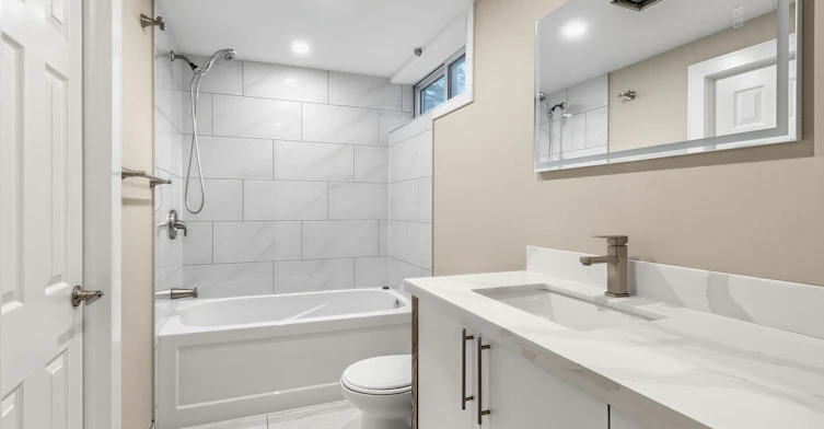 30 Willow Street, East Gwillimbury, ON, L9N 1J4 - 30
