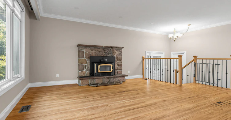 30 Willow Street, East Gwillimbury, ON, L9N 1J4 - 7