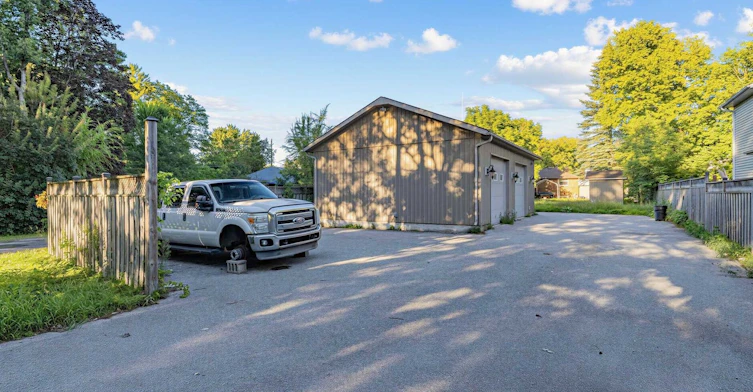 30 Willow Street, East Gwillimbury, ON, L9N 1J4 - 36