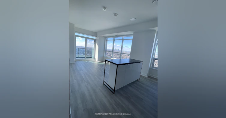 30 Upper Mall Way, Vaughan, ON, L4J 0L7 - 9