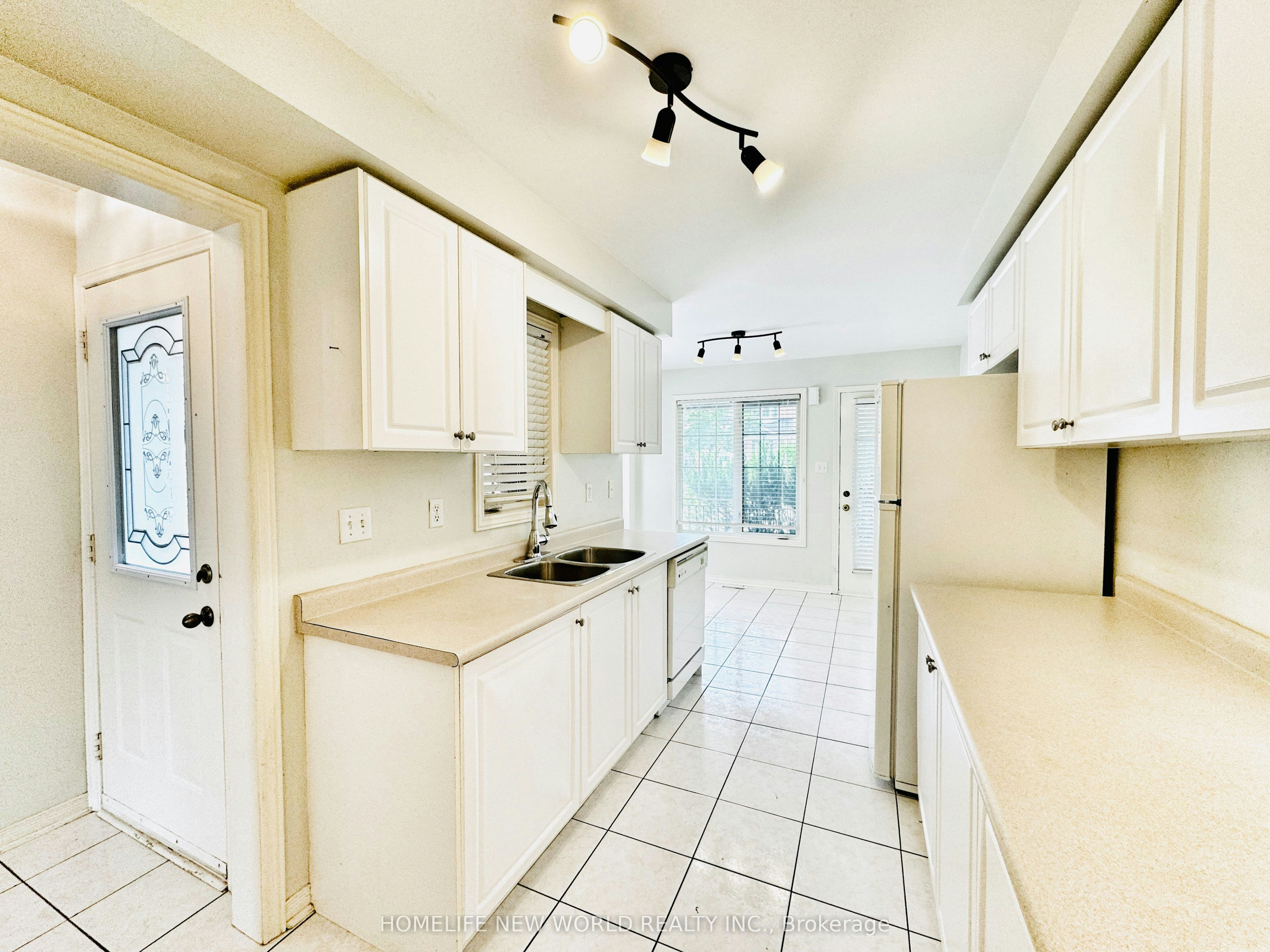 89 Warren Bradley Street, Markham, ON, L6C 2X4 - 11