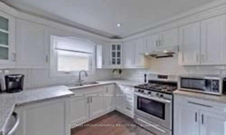 114 Cartier Crescent