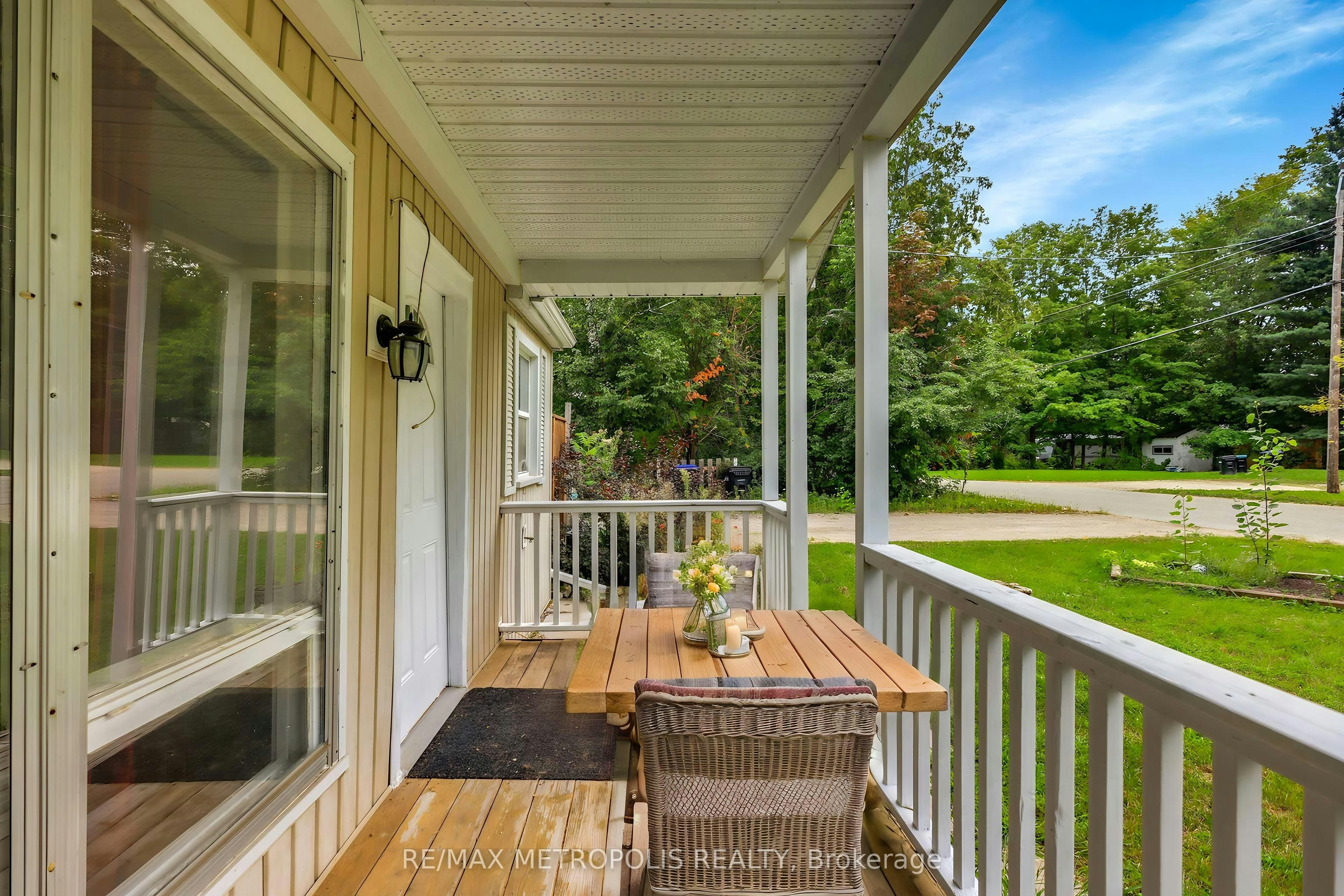856 Central Avenue, Innisfil, ON, L9S 1Y8 - 4