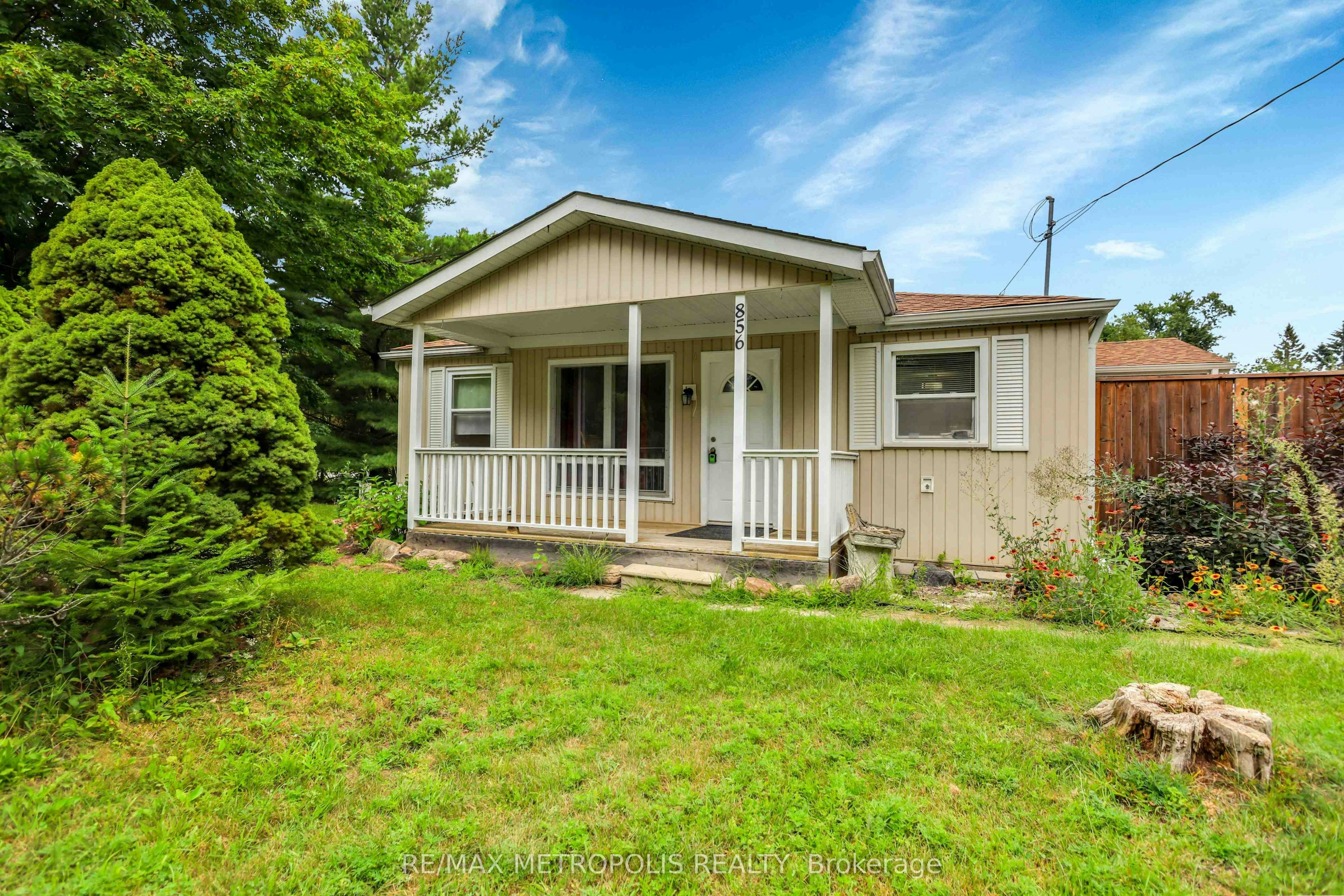 856 Central Avenue, Innisfil, ON, L9S 1Y8
