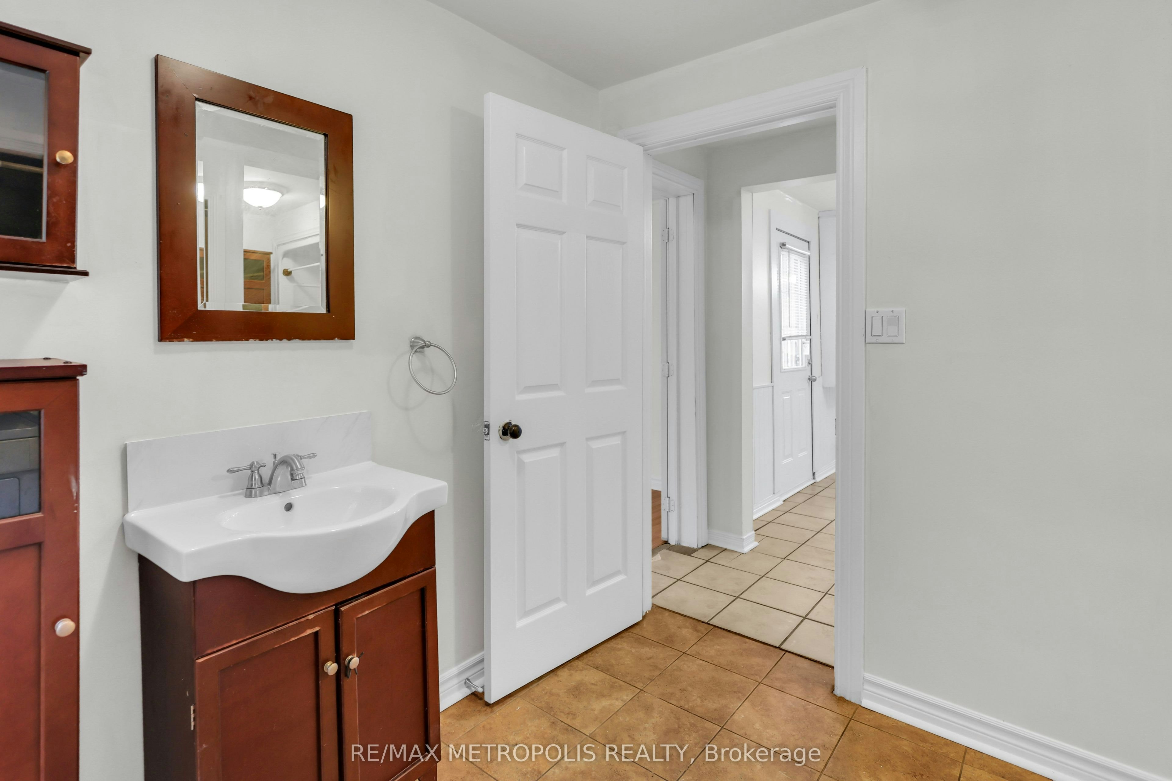 856 Central Avenue, Innisfil, ON, L9S 1Y8 - 19
