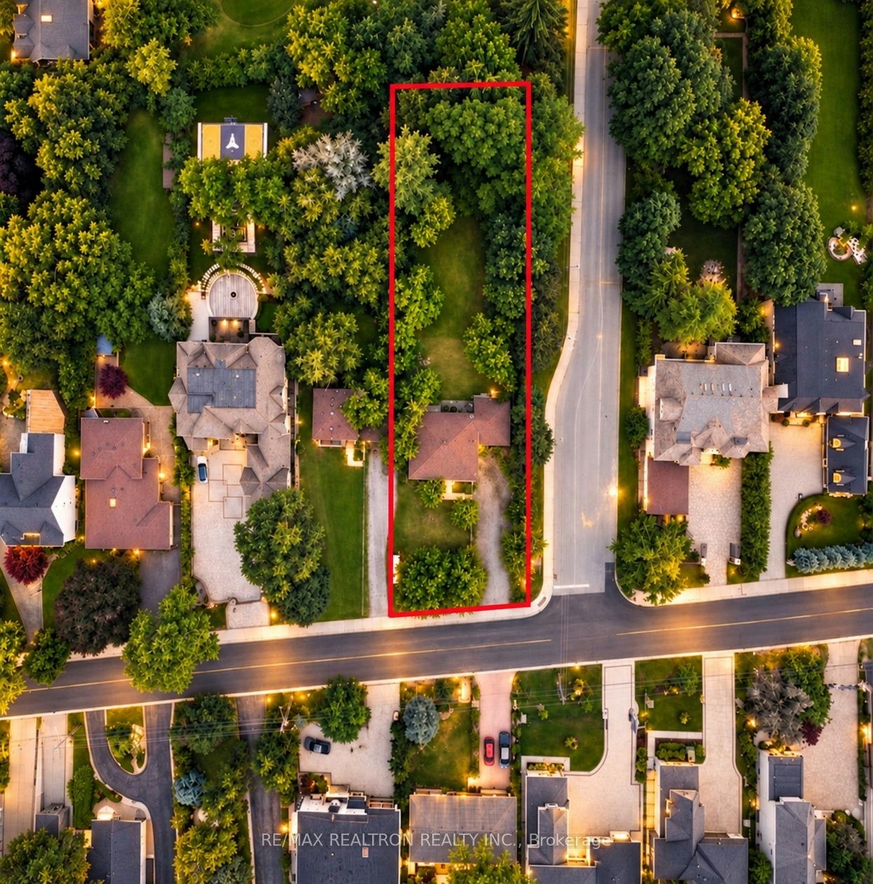 108 Garden Avenue, Richmond Hill, ON, L4C 6M1