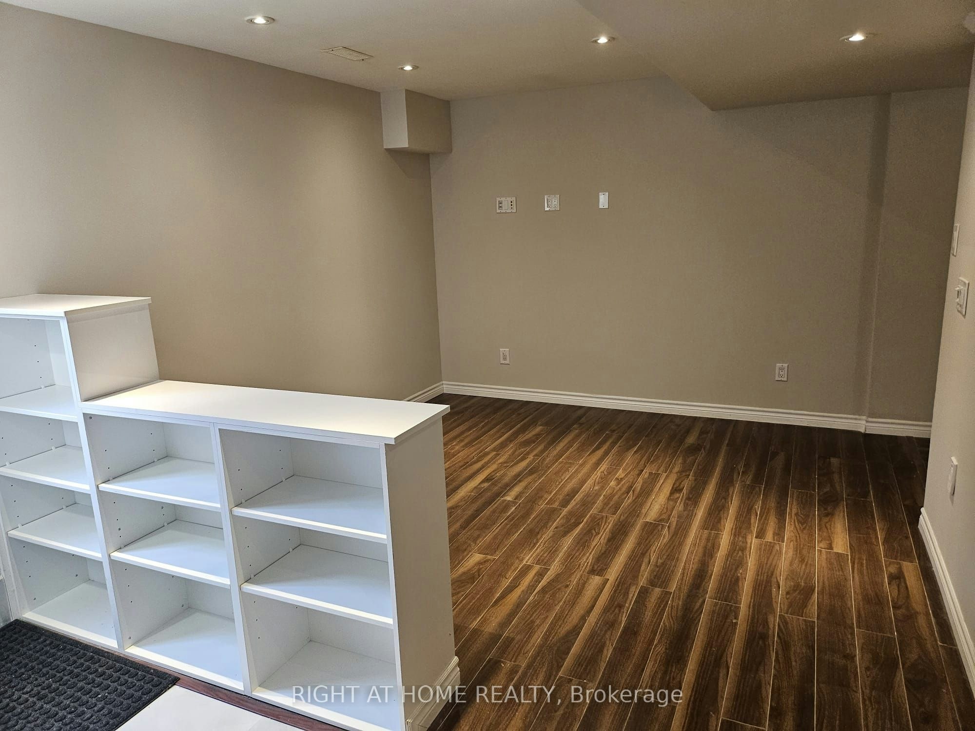 Basement-58 Stemmle Drive, Aurora, ON, L4G 6N4 - 11