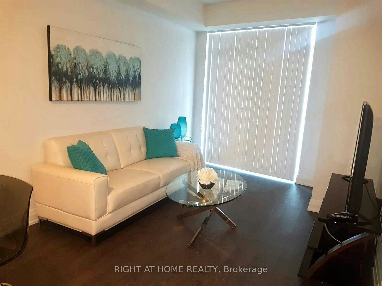 2104-3700 Highway 7 Road W, Vaughan, ON, L4L 0G8 - 4