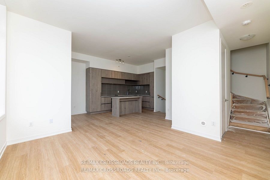 1212-10 David Eyer Road E, Richmond Hill, ON, L4S 0N2 - 9