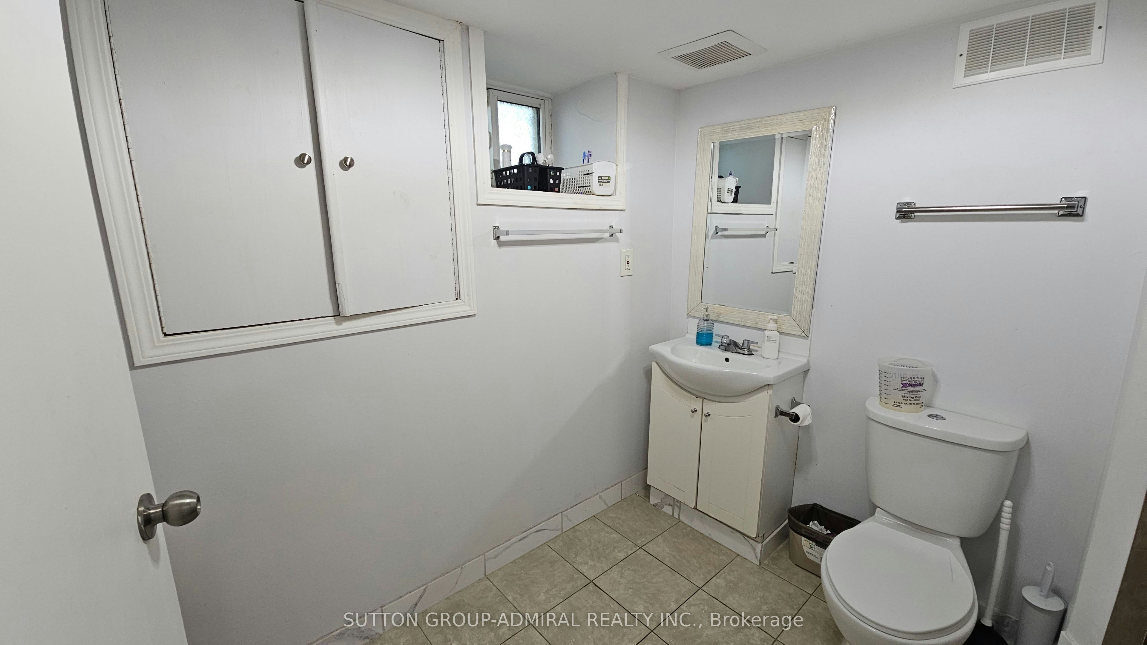 Bsmt-109 Sheldon Avenue, Newmarket, ON, L3Y 2V8 - 5