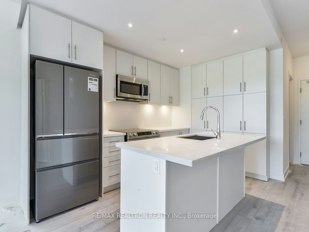 209-375 Sea Ray Avenue, Innisfil, ON, L9S 2P7 - 3