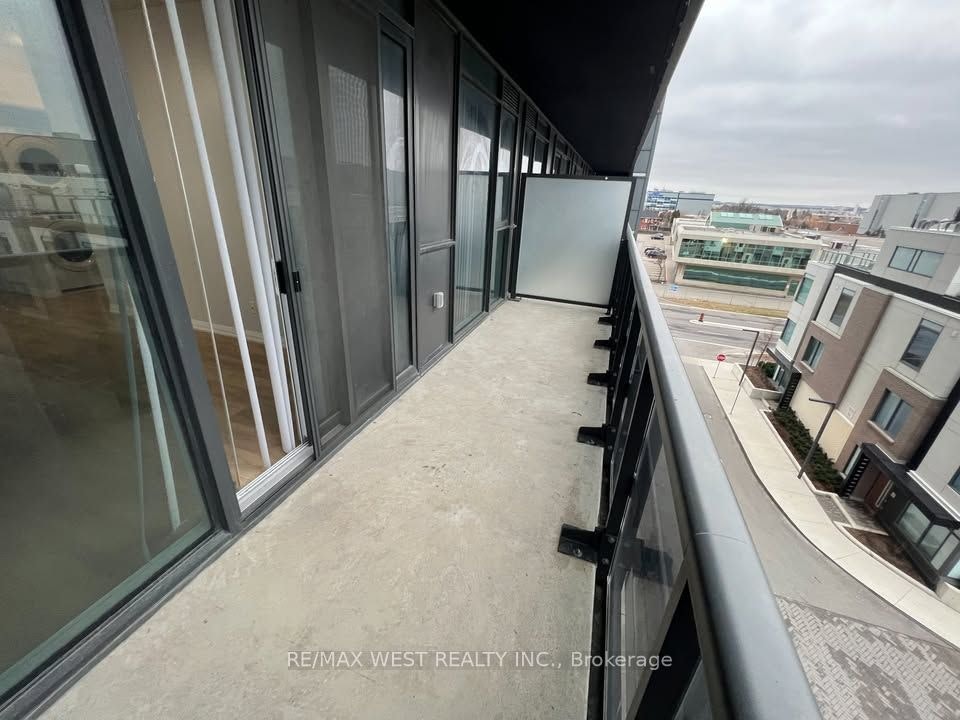 301-7895 Jane Street, Vaughan, ON, L4K 2M7 - 8