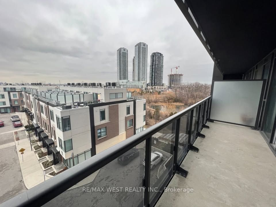 301-7895 Jane Street, Vaughan, ON, L4K 2M7 - 9