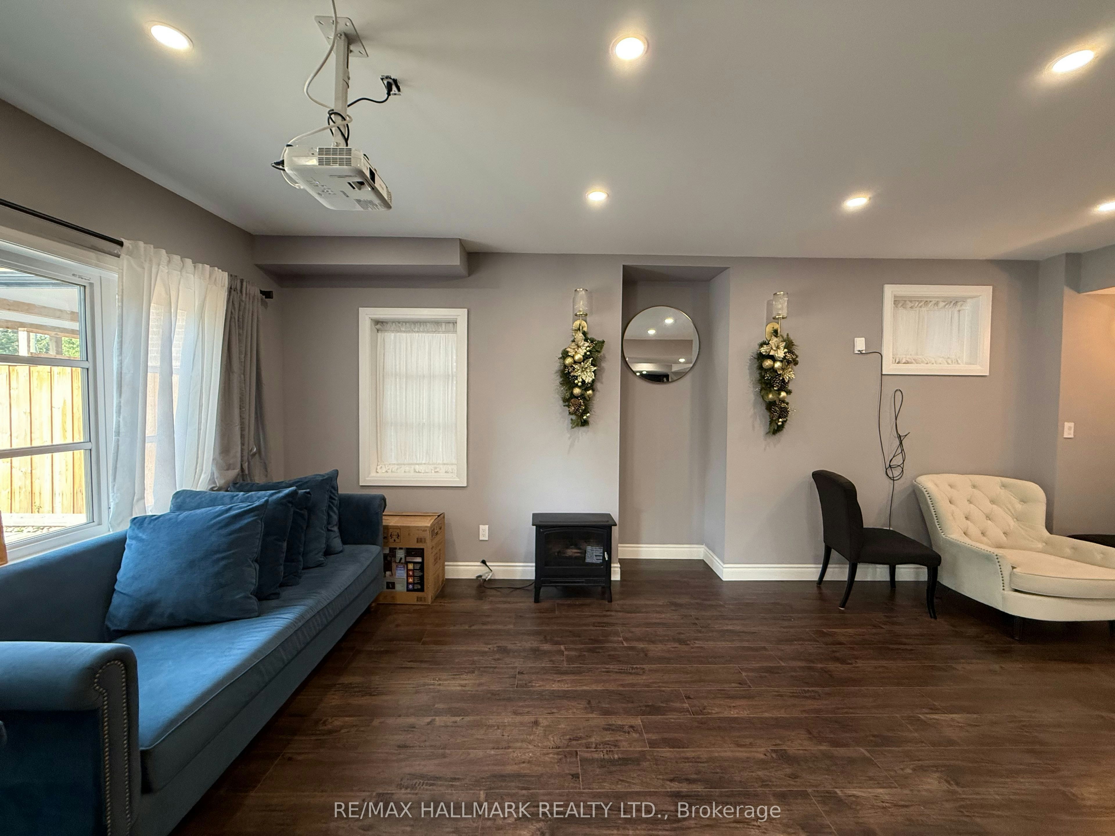 Lower Level-91 Glensteeple Trail, Aurora, ON, L4G 3T1 - 14