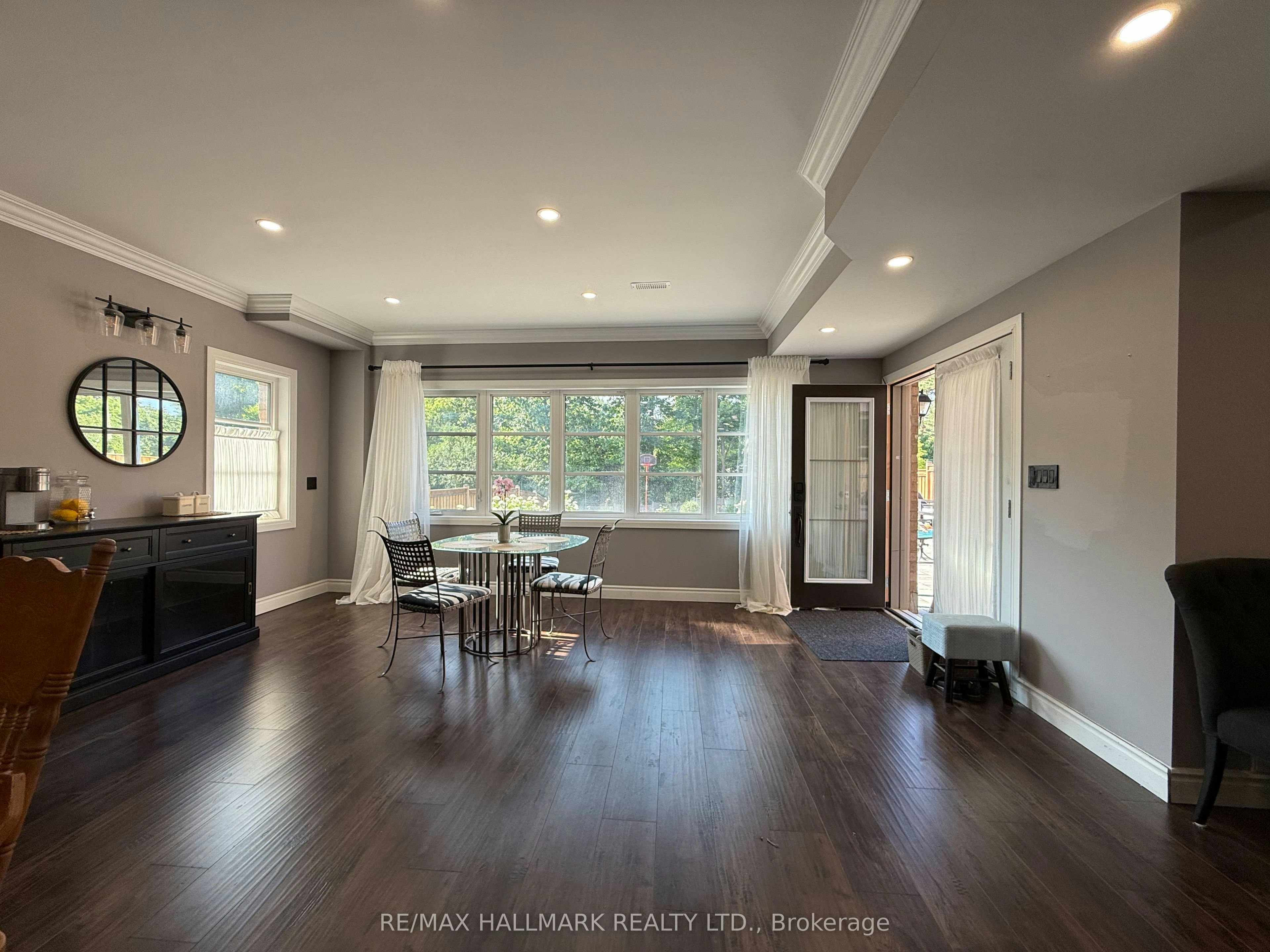 Lower Level-91 Glensteeple Trail, Aurora, ON, L4G 3T1 - 7