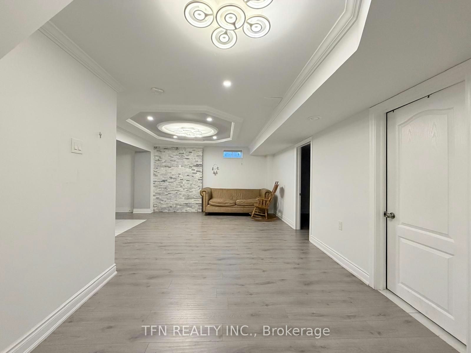 2 Irwin (Basement) Place, Bradford West Gwillimbury, ON, L3Z 0H7 - 4