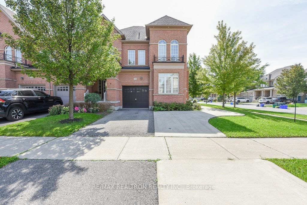 119 Lindbergh Drive, Vaughan, ON, L4H 1M1