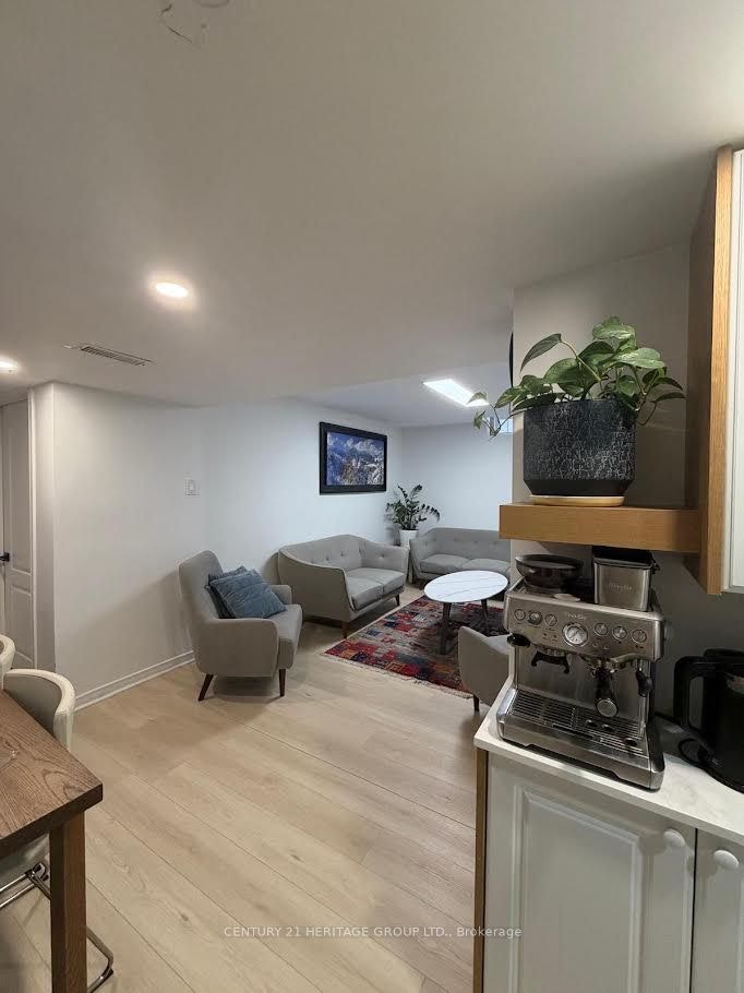 Lower-51 Rocksprings Avenue, Richmond Hill, ON, L4S 1P8 - 4