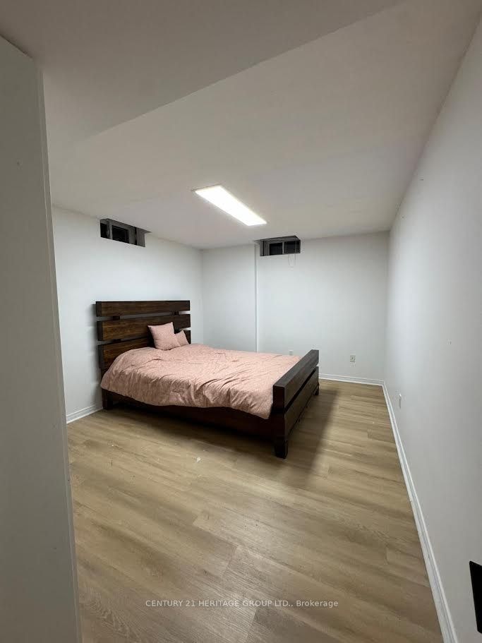 Lower-51 Rocksprings Avenue, Richmond Hill, ON, L4S 1P8 - 7