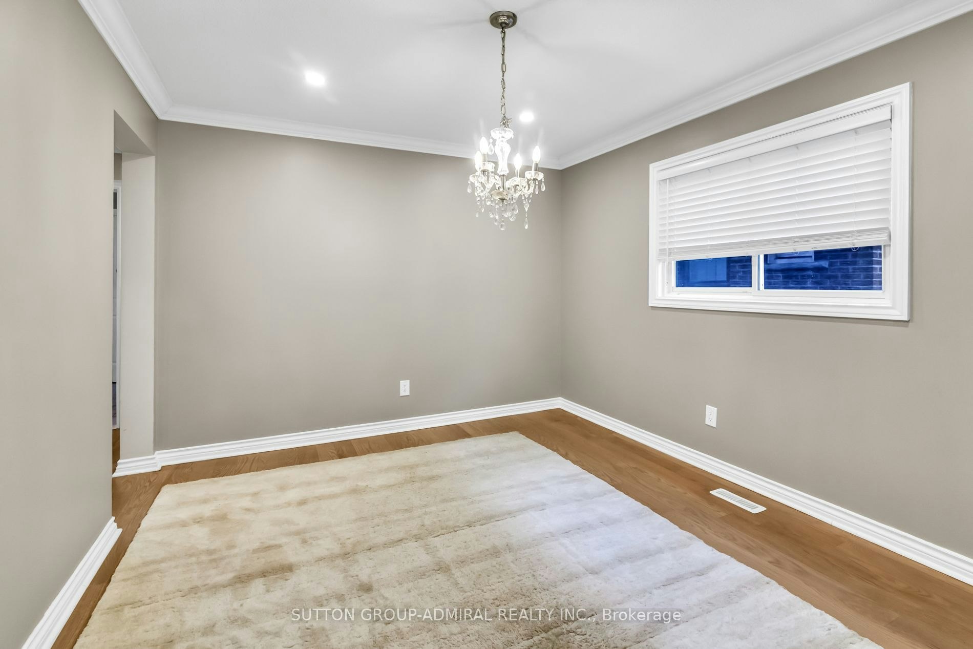 Main & 2nd-119 Mccabe Crescent, Vaughan, ON, L4J 2S6 - 13