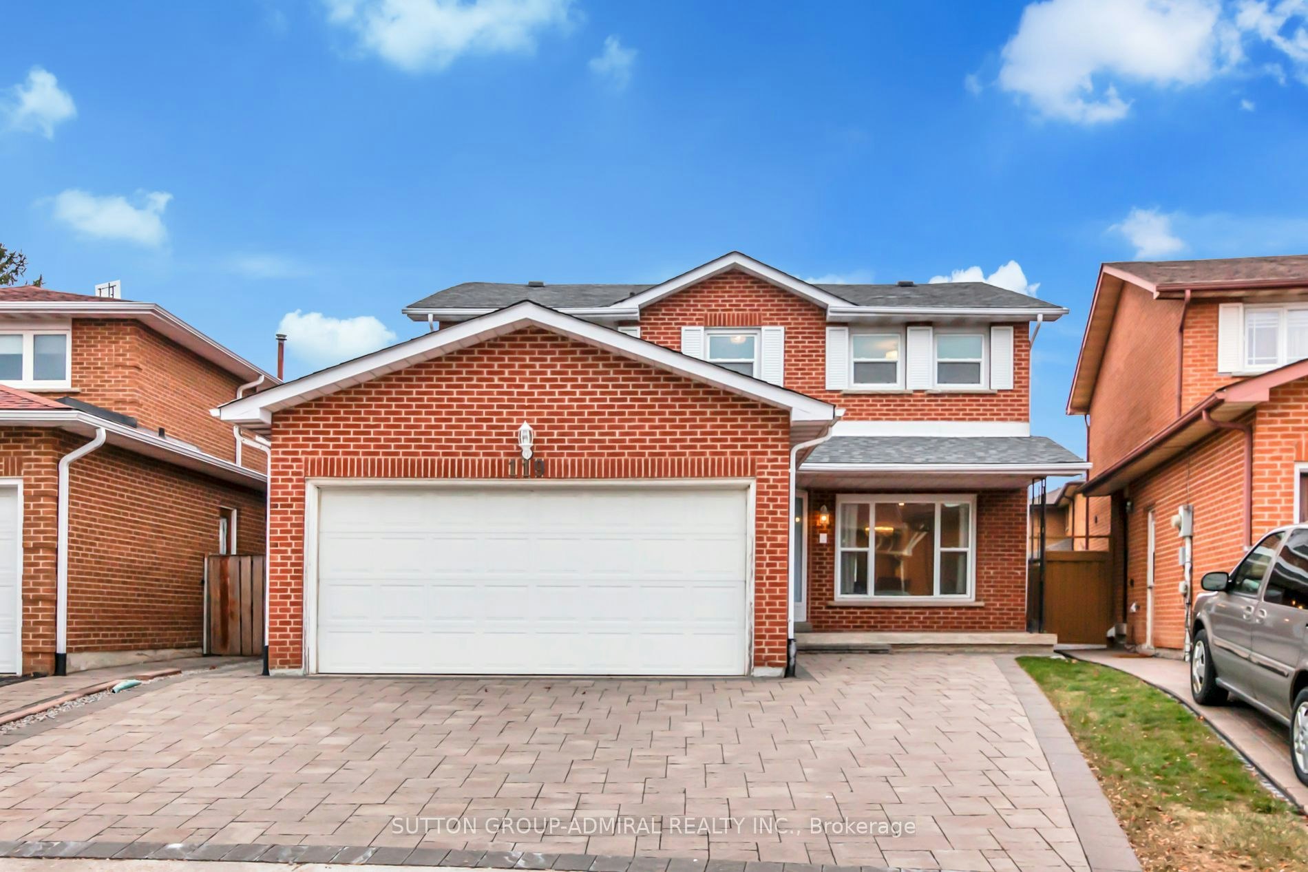 Main & 2nd-119 Mccabe Crescent, Vaughan, ON, L4J 2S6