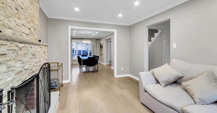 Main & 2nd-119 Mccabe Crescent, Vaughan, ON, L4J 2S6 - 6