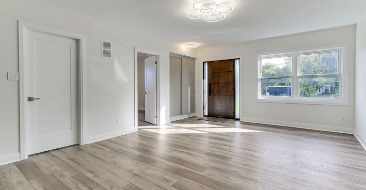 836 Montsell Avenue, Georgina, ON, L0E 1S0 - 10